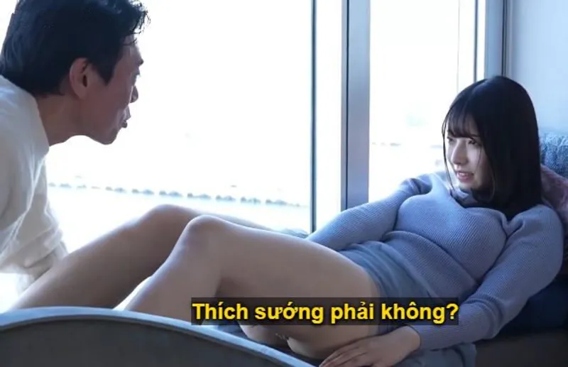 Cuộc chạm trán giữa lão chú và cô minh tinh trẻ mới nổi trong nhà nghỉ sang trọng