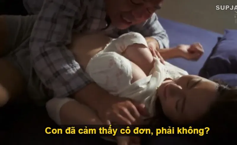 Nhìn con trai mải miết lao vào công việc khiến vợ nó cô quạnh, ông bố chồng liều lĩnh lao vào đụ con dâu.
